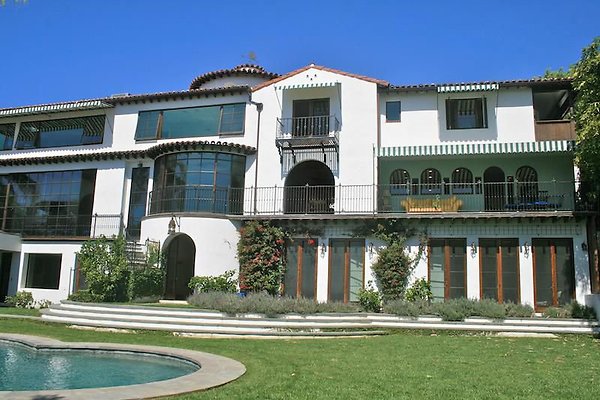 UNIVERSAL-9495-LOSF-83