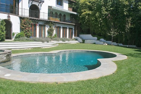 UNIVERSAL-9495-LOSF-84