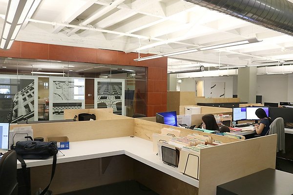 410Suite0483
