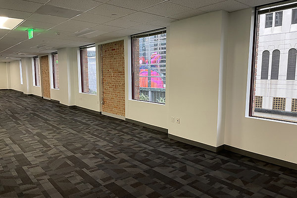 818W7th700ste0010-1