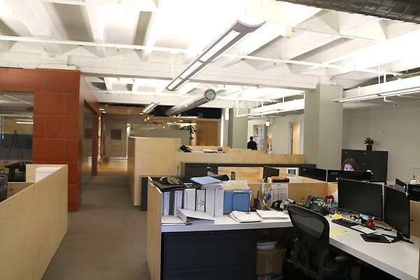 410Suite0478