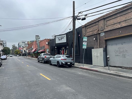 Hollywood Parking and street