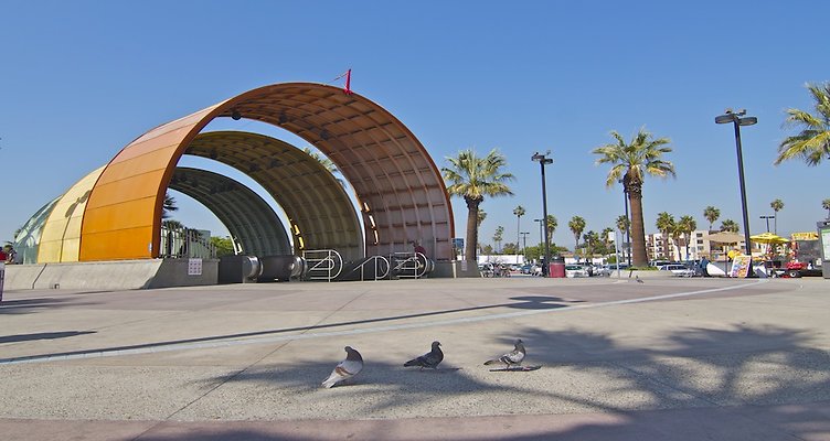 North-Hollywood-Station