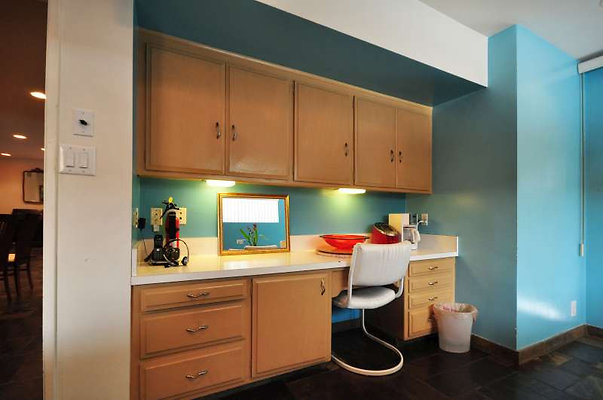 8891 office 4