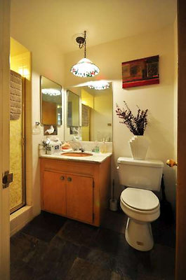8891 bath 7