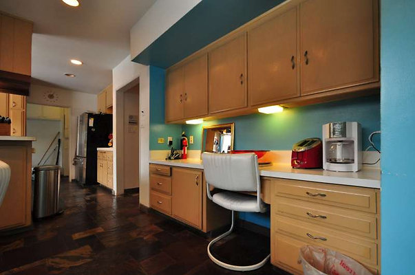 8891 office 5