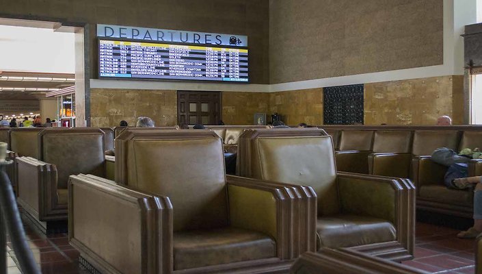 Union-Station-Waiting-Areas-053