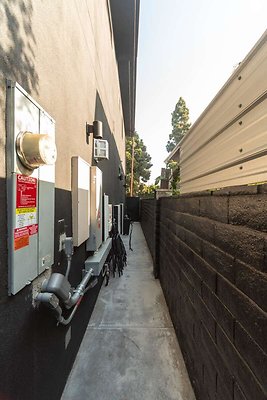 13972 side 1 13972 side 1