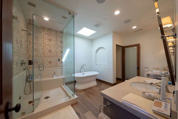11545 bath 1