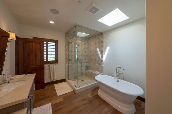 11545 bath 3
