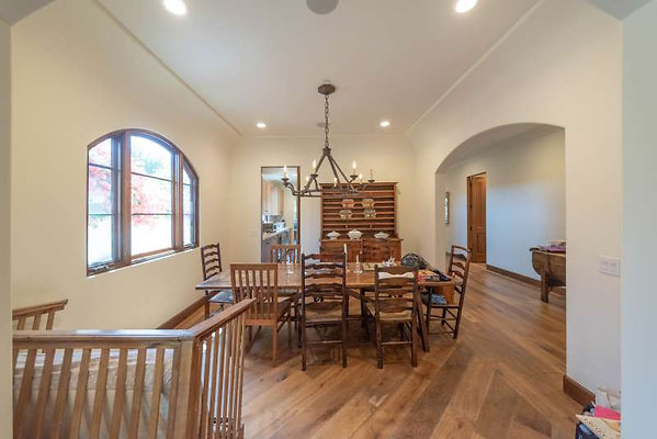 11545 dining 2
