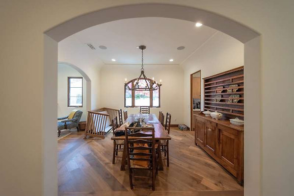 11545 dining 3