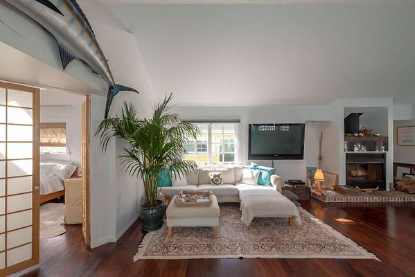 12252 living 5 12252 living 5