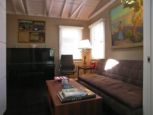 8241 den 1 8241 den 1