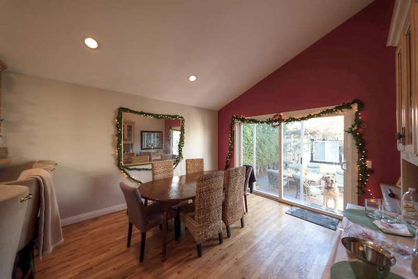 10892 dining 4 10892 dining 4