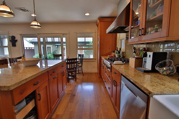 UNIVERSAL-CW062-VEN-37 UNIVERSAL-CW062-VEN-37