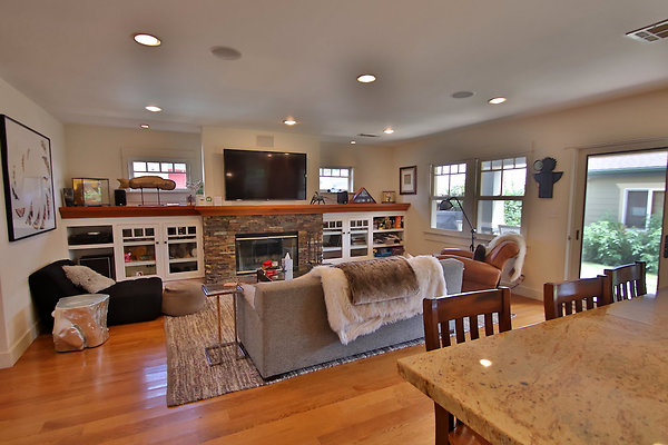 UNIVERSAL-CW062-VEN-22 UNIVERSAL-CW062-VEN-22