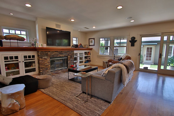 UNIVERSAL-CW062-VEN-24 UNIVERSAL-CW062-VEN-24