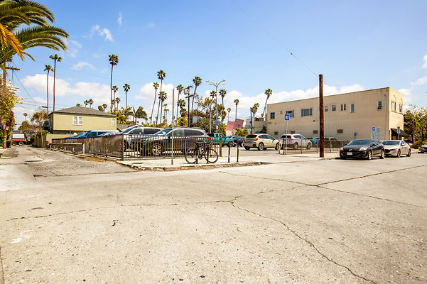 UNIVERSAL-D574-VEN-61