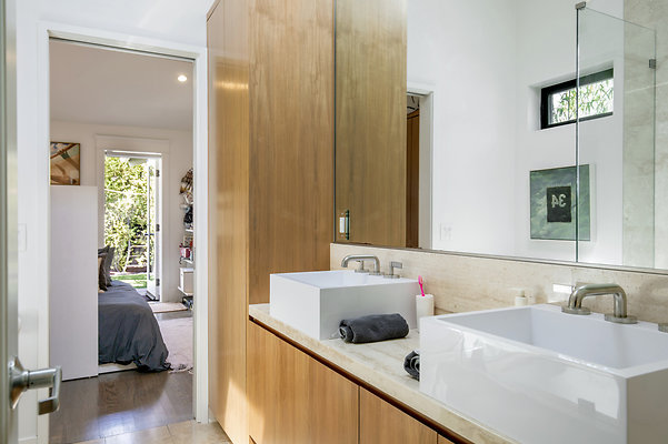 UNIVERSAL-D574-VEN-45 UNIVERSAL-D574-VEN-45