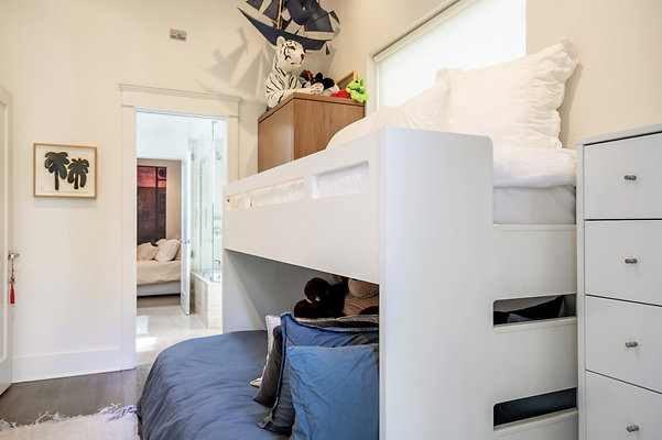 UNIVERSAL-D574-VEN-47 UNIVERSAL-D574-VEN-47