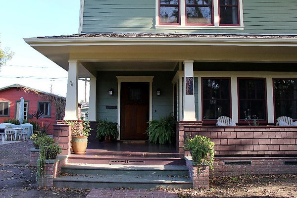 3311 porch 1 3311 porch 1