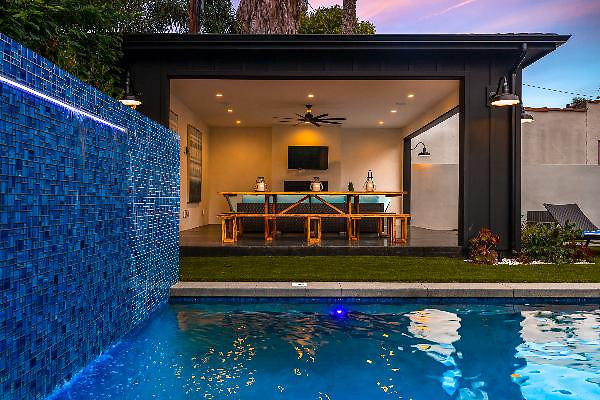 12304 pool 2 12304 pool 2