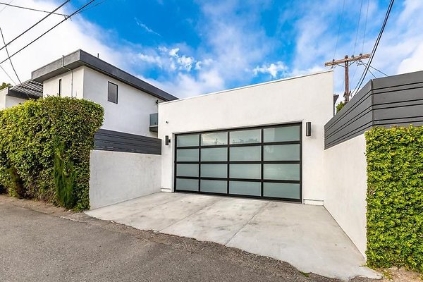 UNIVERSAL-B169-CHEVHILLS-6 UNIVERSAL-B169-CHEVHILLS-6