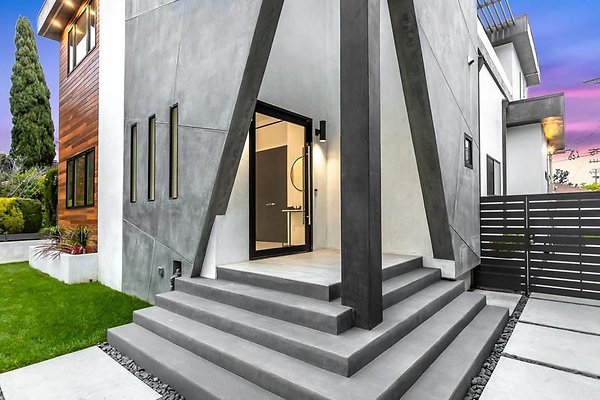 UNIVERSAL-B169-CHEVHILLS-5 UNIVERSAL-B169-CHEVHILLS-5