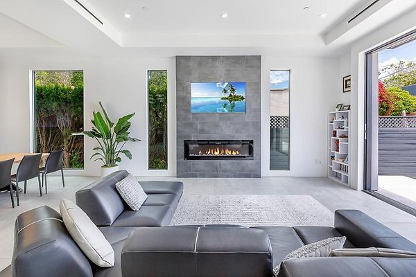 UNIVERSAL-B169-CHEVHILLS-12 UNIVERSAL-B169-CHEVHILLS-12