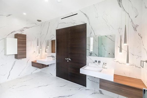 UNIVERSAL-B169-CHEVHILLS-35 UNIVERSAL-B169-CHEVHILLS-35