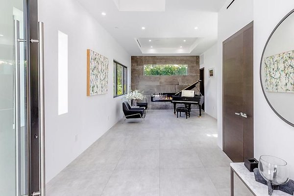 UNIVERSAL-B169-CHEVHILLS-8 UNIVERSAL-B169-CHEVHILLS-8