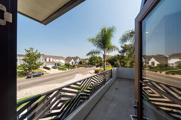 13847 balcony 6 13847 balcony 6