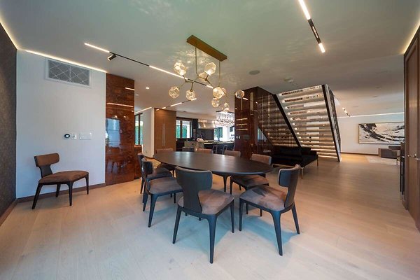 13847 dining 1 13847 dining 1