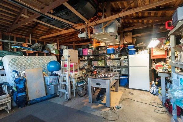 13103 garage 2