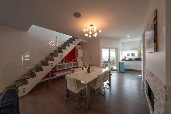 11414 dining 1