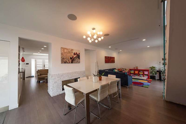 11414 dining 5