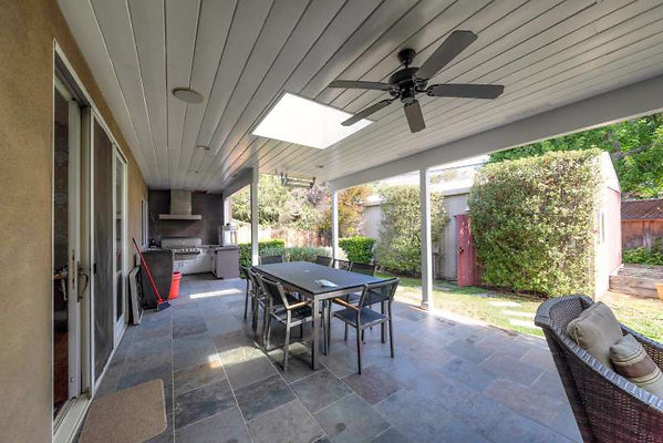 11213 patio 2