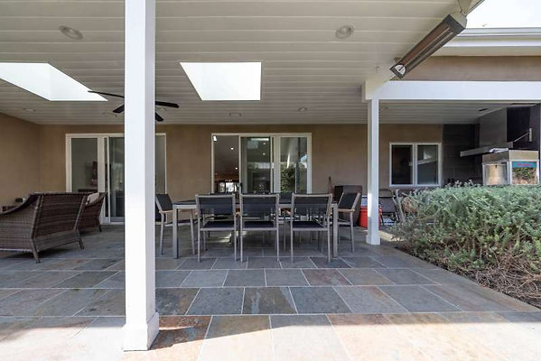 11213 patio 7