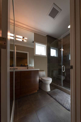 11213 bath 4