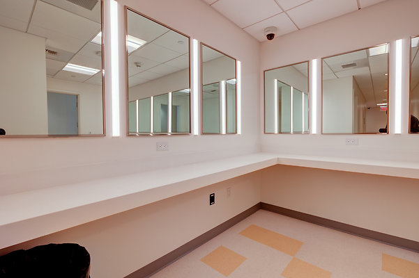 UNIVERSAL-C122-LA-170 UNIVERSAL-C122-LA-170