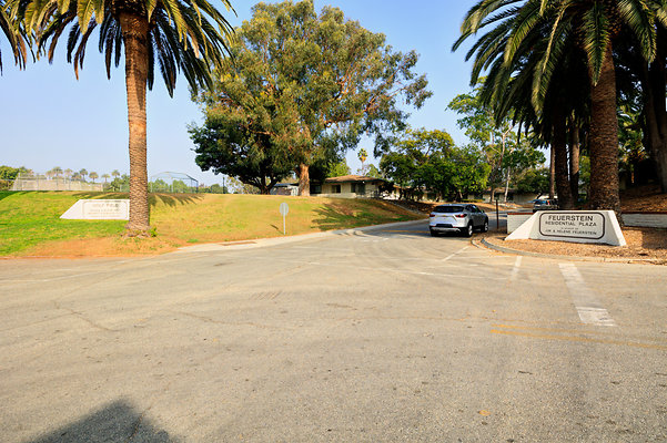 UNIVERSAL-C122-LA-105 UNIVERSAL-C122-LA-105