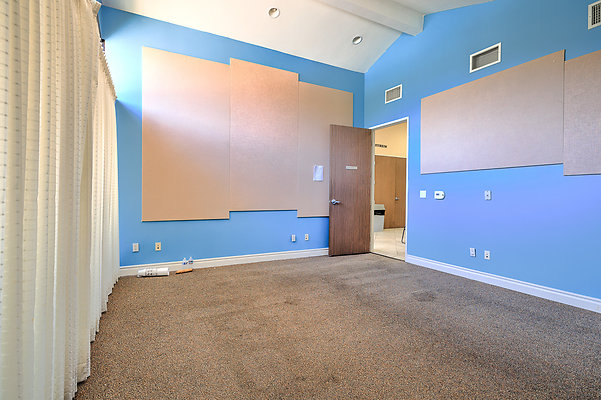 UNIVERSAL-C122-LA-195 UNIVERSAL-C122-LA-195