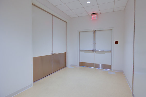 UNIVERSAL-C122-LA-153 UNIVERSAL-C122-LA-153