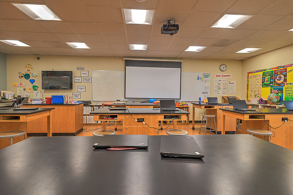 UNIVERSAL-C122-LA-247