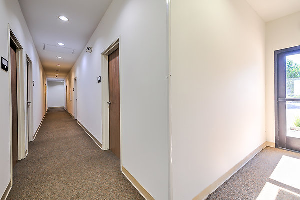 UNIVERSAL-C122-LA-221 UNIVERSAL-C122-LA-221