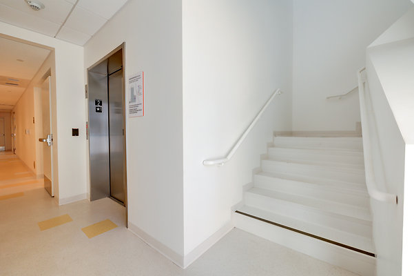 UNIVERSAL-C122-LA-173 UNIVERSAL-C122-LA-173