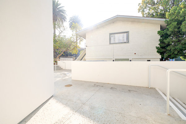 UNIVERSAL-C122-LA-175 UNIVERSAL-C122-LA-175