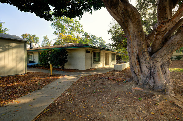 UNIVERSAL-C122-LA-23 UNIVERSAL-C122-LA-23