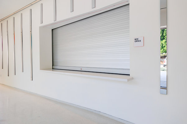 UNIVERSAL-C122-LA-128 UNIVERSAL-C122-LA-128